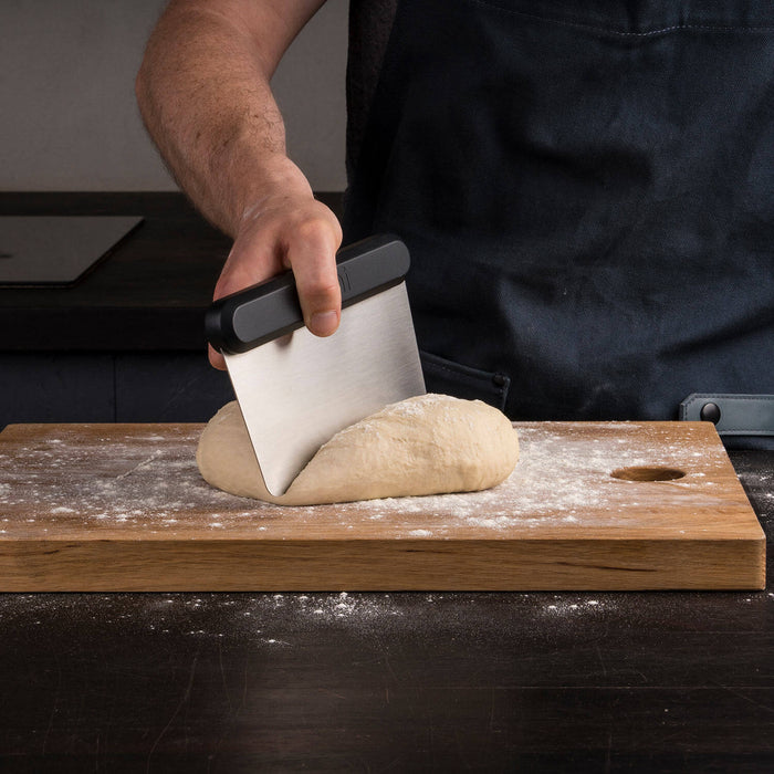 Ooni Pizza Dough Scraper | Ooni Australia | Click this image to open up the product gallery modal. The product gallery modal allows the images to be zoomed in on.