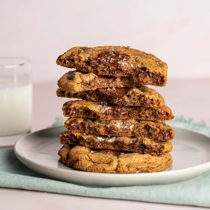 Our Favourite Ever Ooni Volt Chocolate Chip Cookies