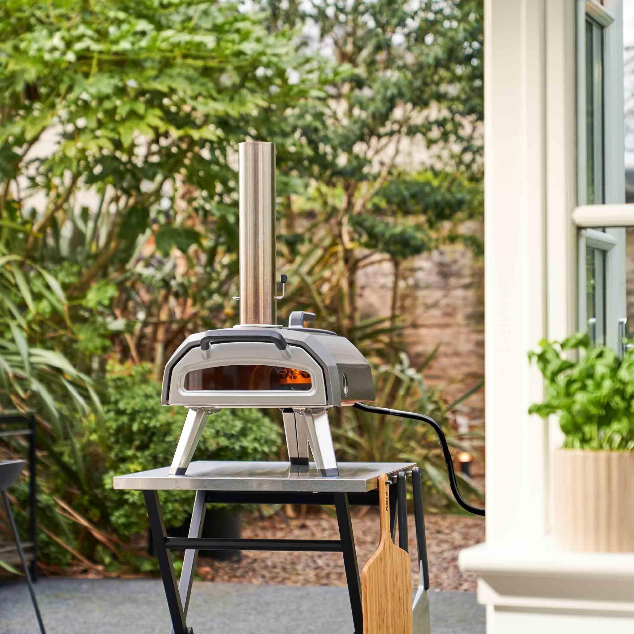 Ooni Karu 2 Multi-Fuel Pizza Oven