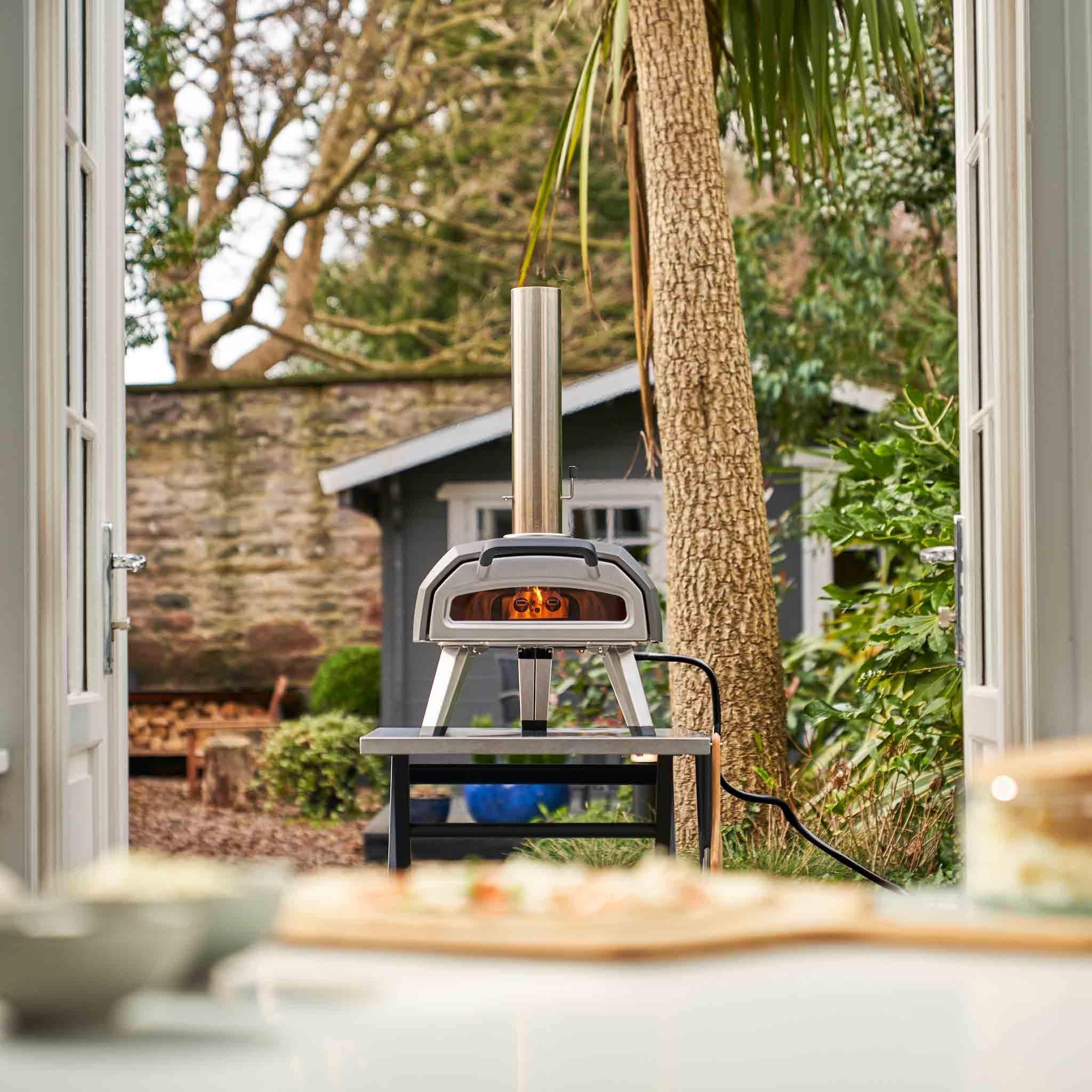 Ooni Karu 2 Multi-Fuel Pizza Oven